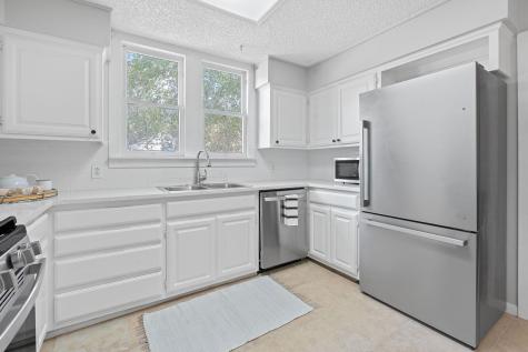 909 Hudgins Street Smithville TX 78957