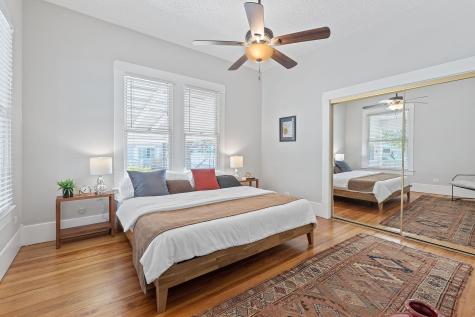 909 Hudgins Street Smithville TX 78957