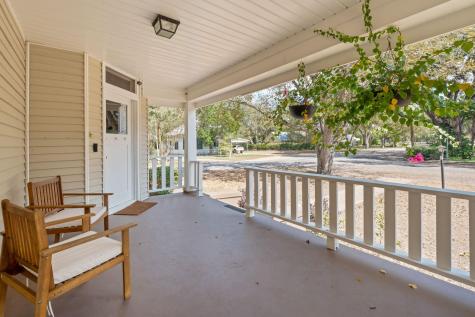 909 Hudgins Street Smithville TX 78957