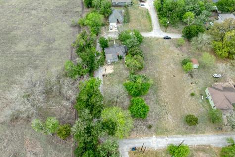 1006 Proctor Street Lockhart TX 78644