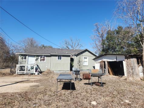 1006 Proctor Street Lockhart TX 78644
