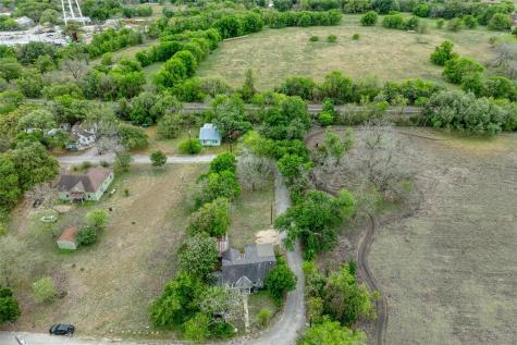 1006 Proctor Street Lockhart TX 78644