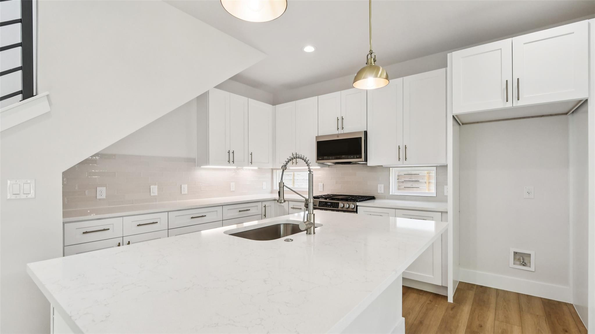 9104 Georgian Drive Austin TX 78753