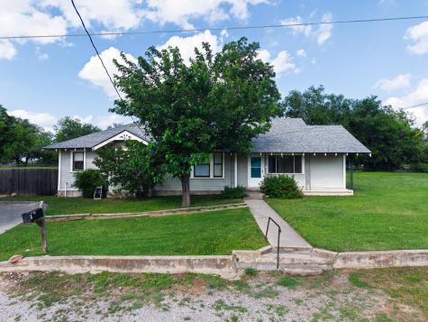 1301 Taylor Street Lampasas TX 76550