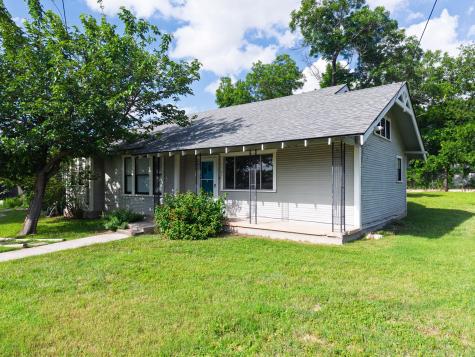 1301 Taylor Street Lampasas TX 76550