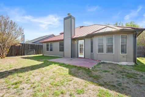 310 Bailey Loop Kyle TX 78640