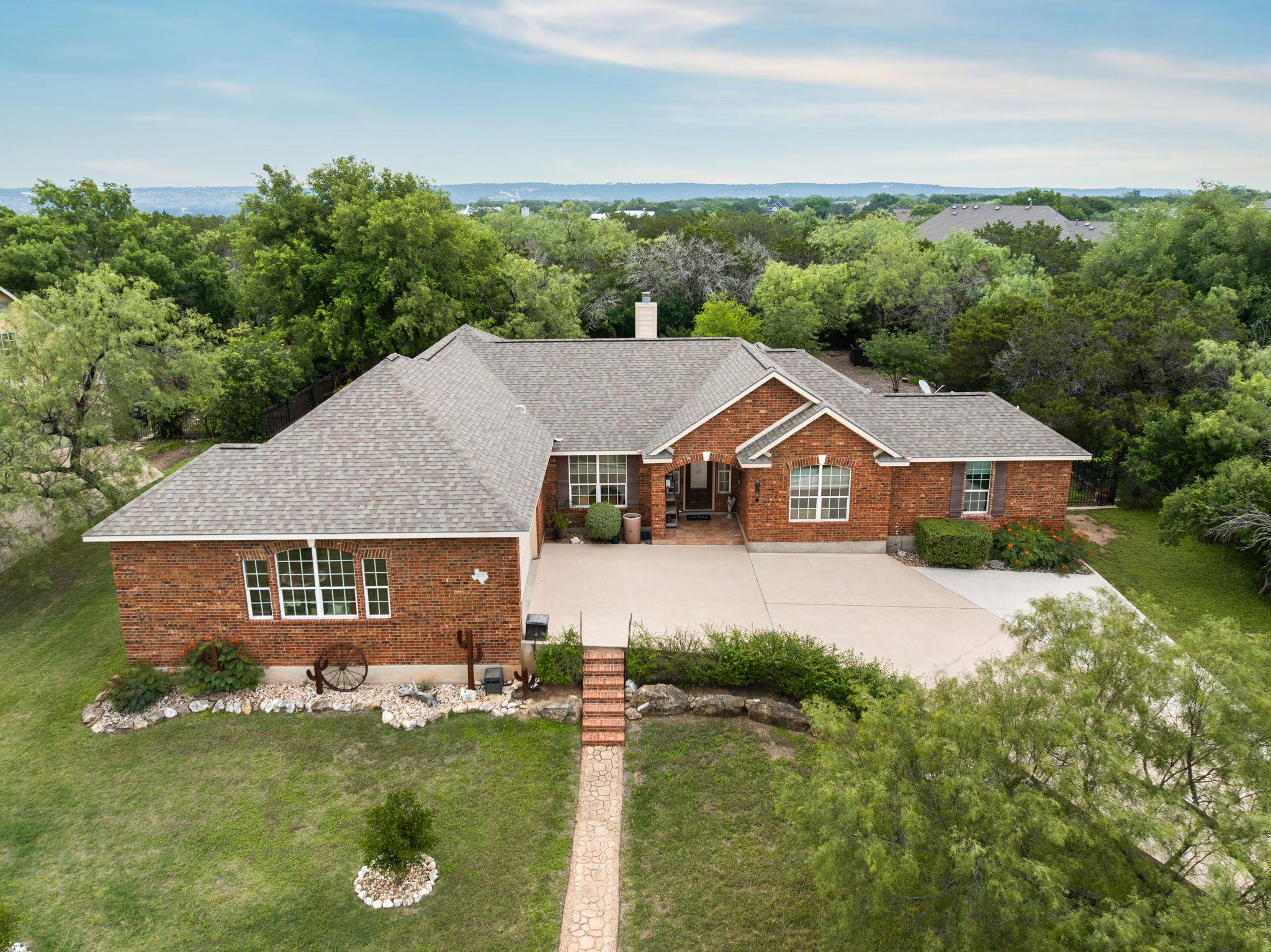 207 Cove Creek Drive Spicewood TX 78669