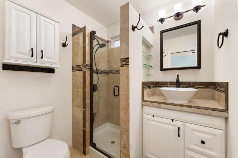 207 Cove Creek Drive Spicewood TX 78669