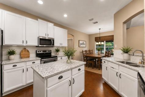 207 Cove Creek Drive Spicewood TX 78669