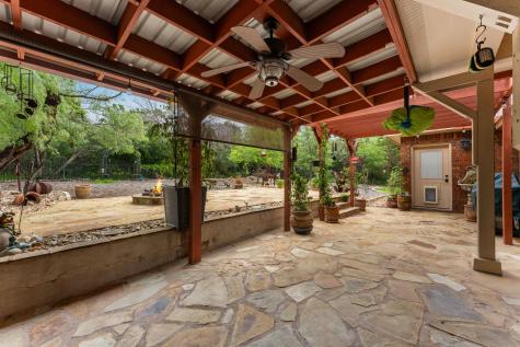 207 Cove Creek Drive Spicewood TX 78669