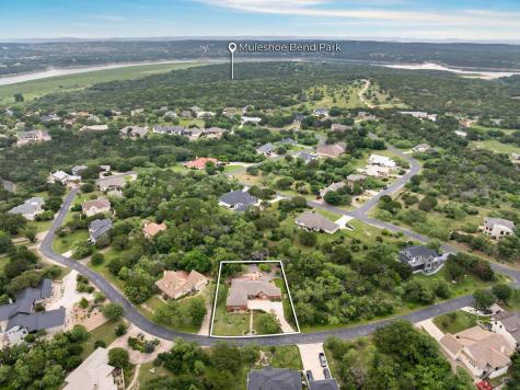 207 Cove Creek Drive Spicewood TX 78669