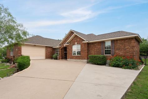 207 Cove Creek Drive Spicewood TX 78669
