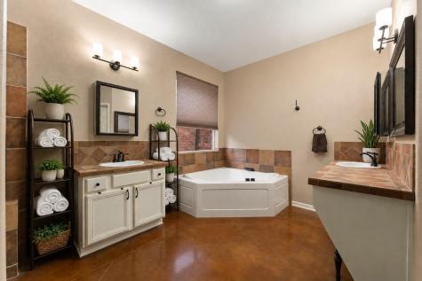 207 Cove Creek Drive Spicewood TX 78669