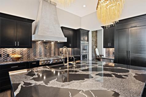 19204 Secretariat Place Spicewood TX 78669
