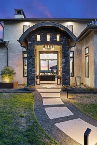 19204 Secretariat Place Spicewood TX 78669