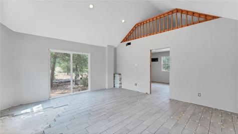 499 Bridgestone Court Lockhart TX 78644
