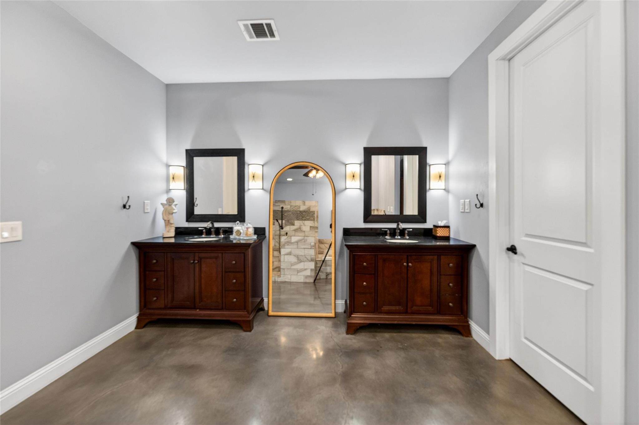 1508 Successor Road Spicewood TX 78669