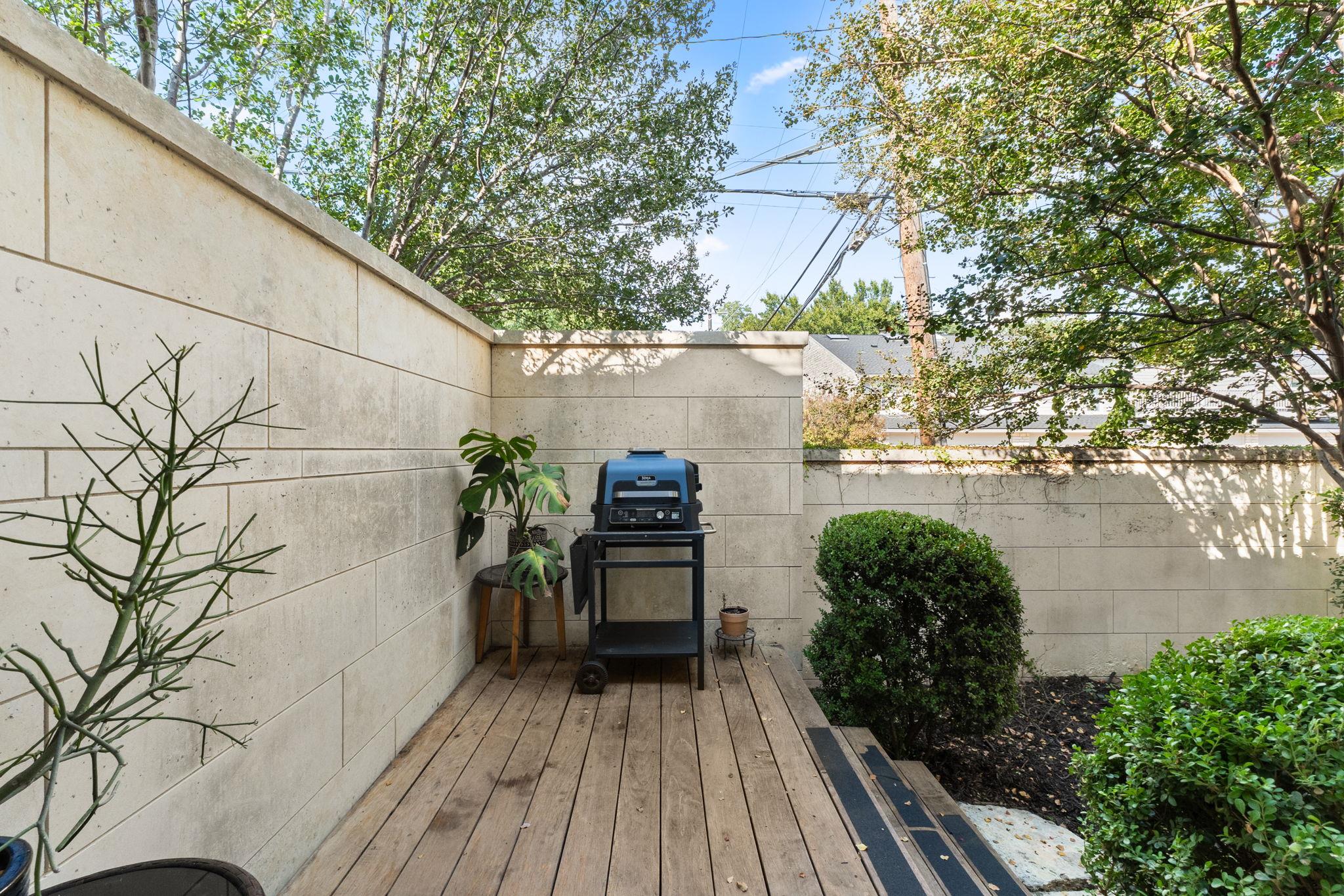 3015 Washington Square Austin TX 78705
