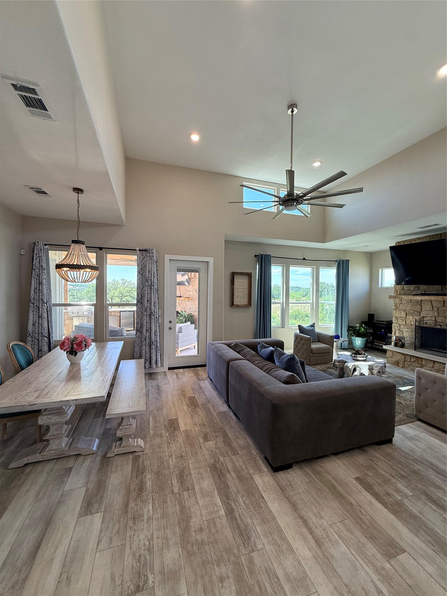 2108 Patriot Drive Lago Vista TX 78645