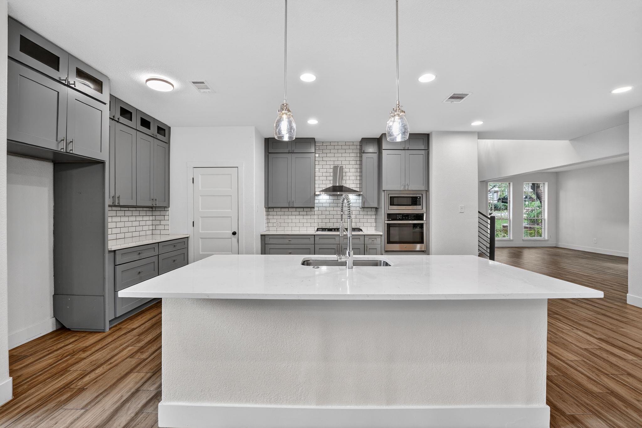 4029 Canyon Glen Circle Austin TX 78732