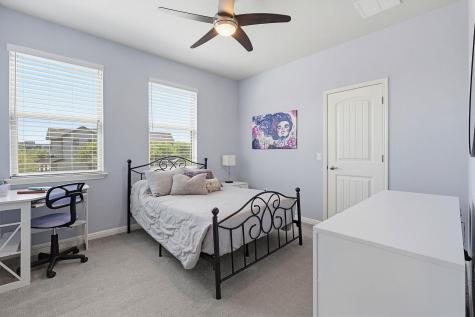 5820 Baythorne Drive Austin TX 78747