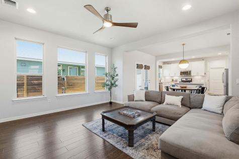 5820 Baythorne Drive Austin TX 78747