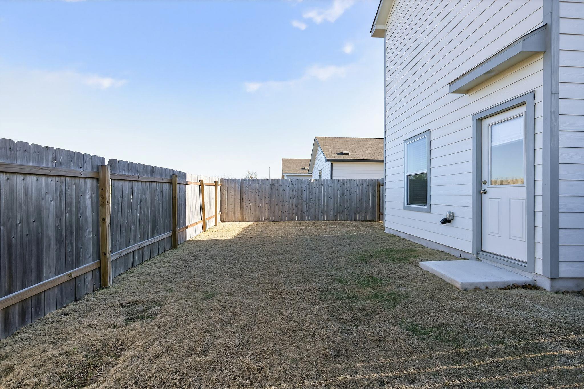 612 Marty Allen Loop Jarrell TX 76537
