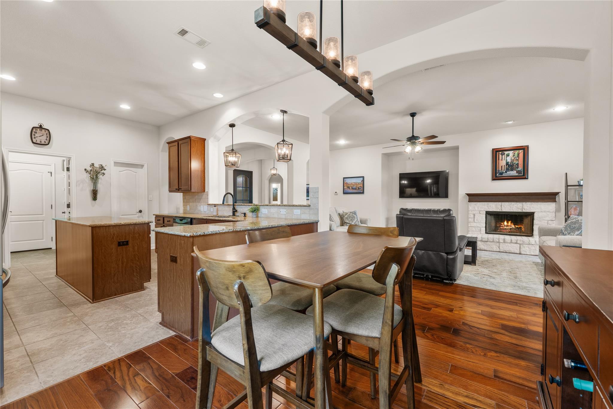 205 Bellagio Drive Lakeway TX 78734