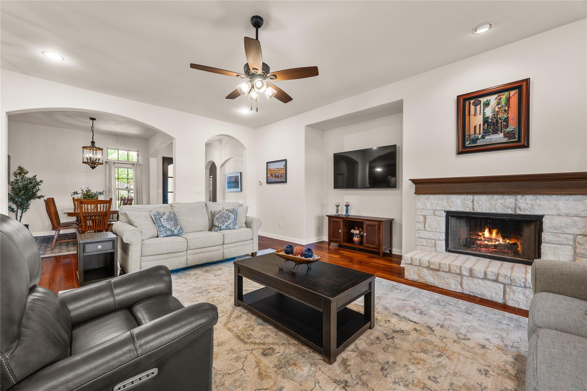 205 Bellagio Drive Lakeway TX 78734