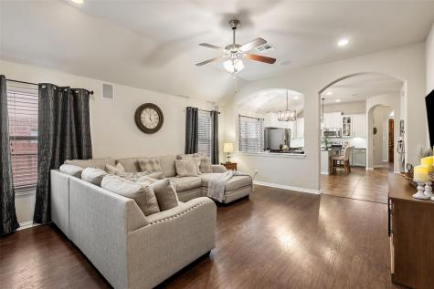 535 Oyster Creek Buda TX 78610