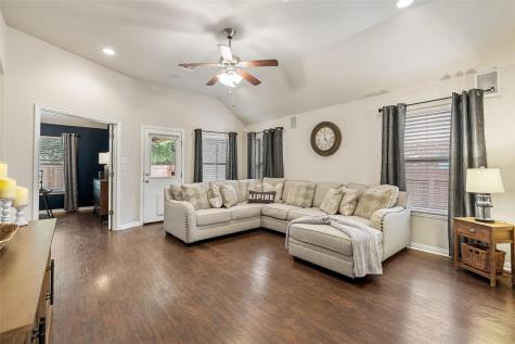 535 Oyster Creek Buda TX 78610