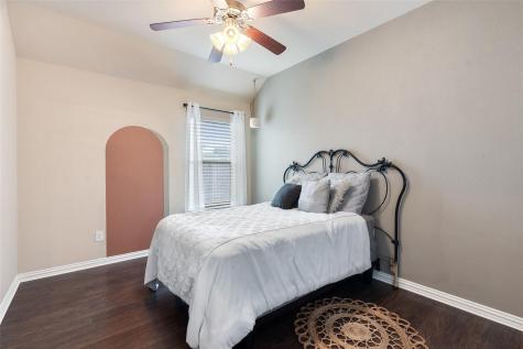 535 Oyster Creek Buda TX 78610