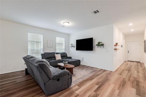 8001 Crystalbrook W Austin TX 78724
