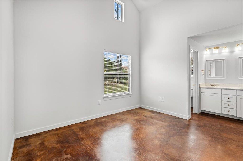 9913 Little Creek Circle Dripping Springs TX 78620