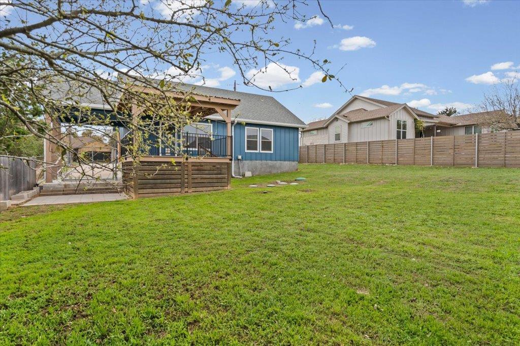 9913 Little Creek Circle Dripping Springs TX 78620