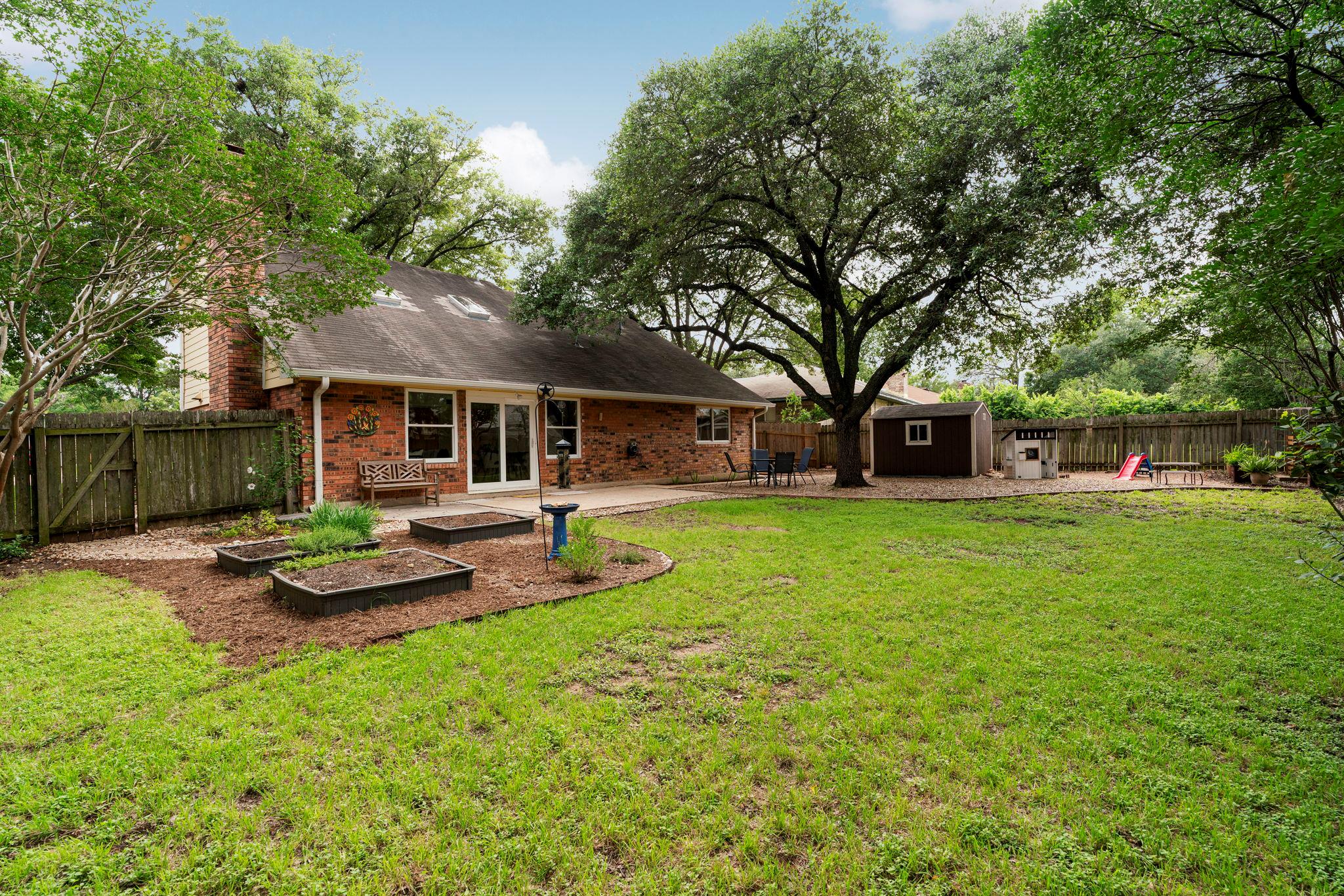 5504 Camp Fire Trail Austin TX 78749
