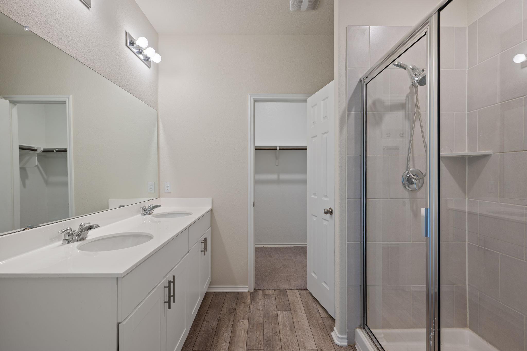 184 Gunther Way Taylor TX 76574