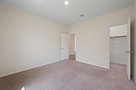 184 Gunther Way Taylor TX 76574