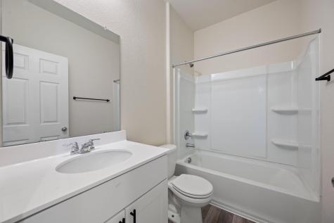 184 Gunther Way Taylor TX 76574