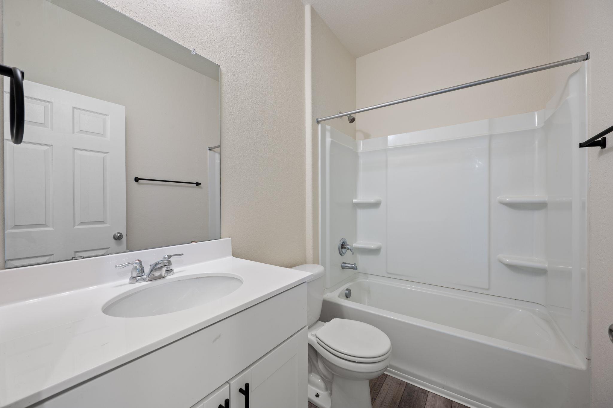 184 Gunther Way Taylor TX 76574