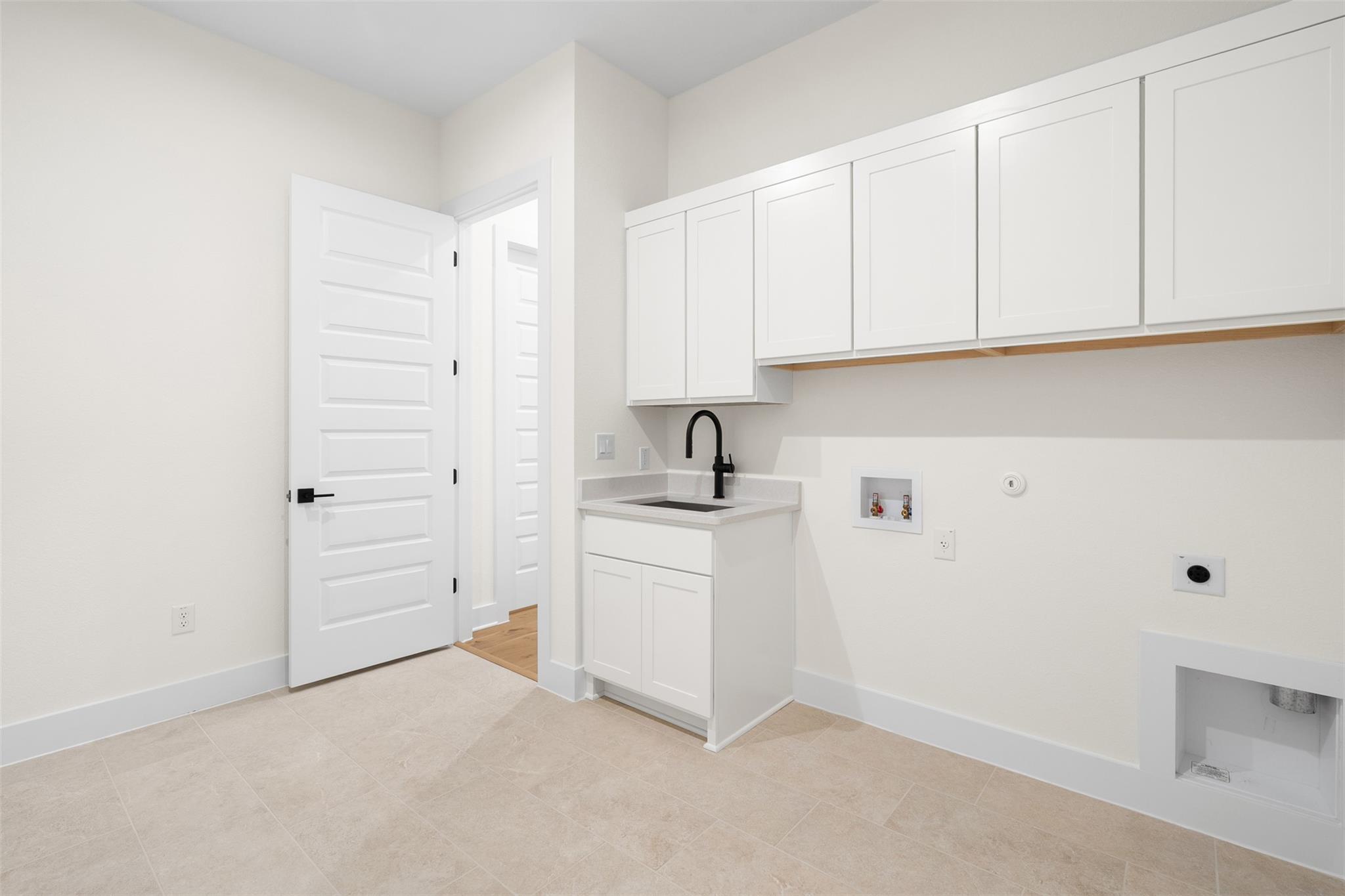 1813 Lucera Bend Leander TX 78641