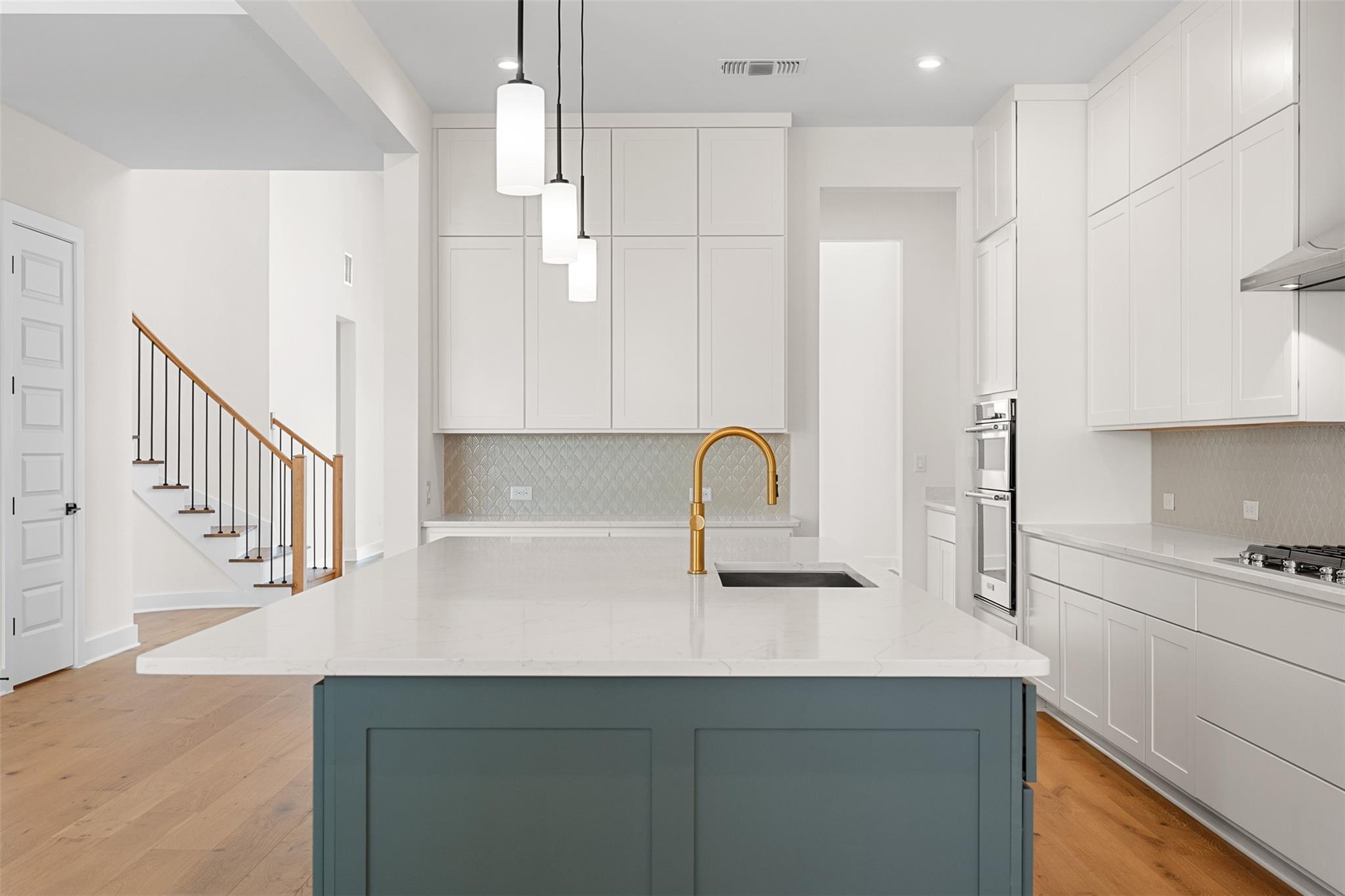 1813 Lucera Bend Leander TX 78641