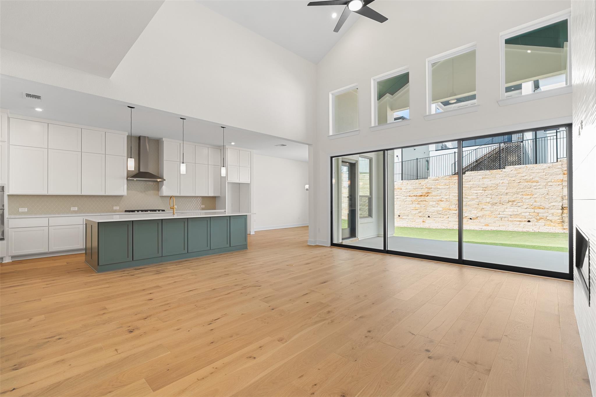 1813 Lucera Bend Leander TX 78641