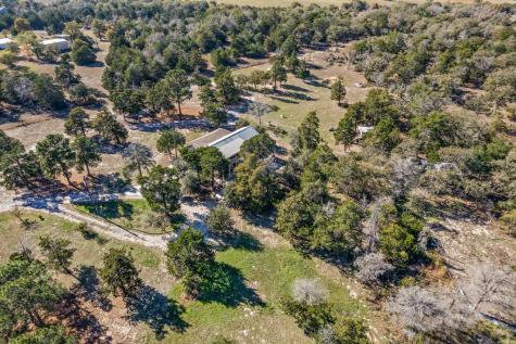 305 Whitesands Trail Dale TX 78616