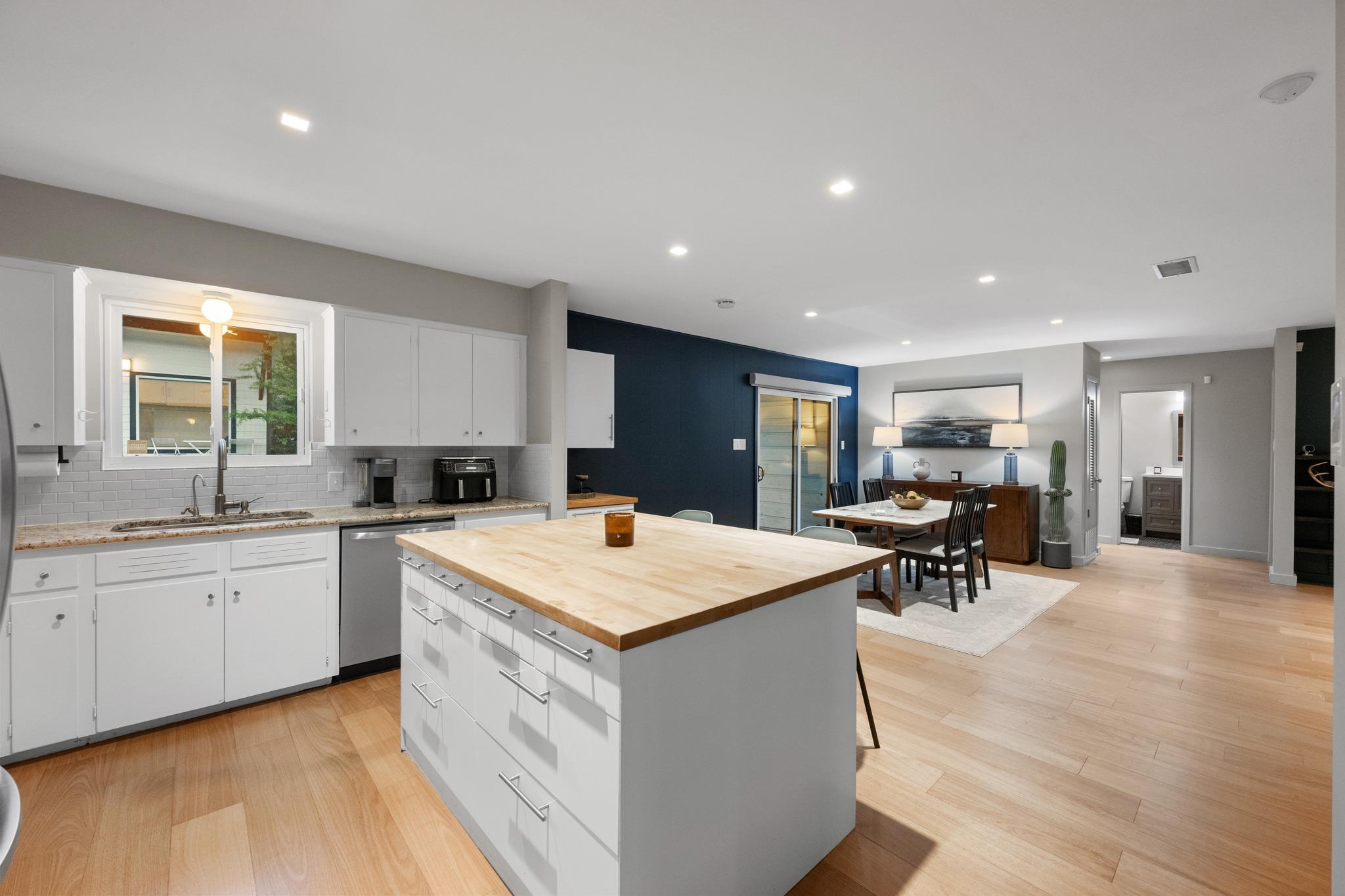 1723 Fawn Drive Austin TX 78741