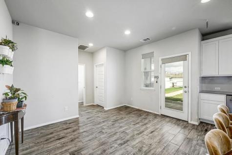 141 Fabion Street Kyle TX 78640