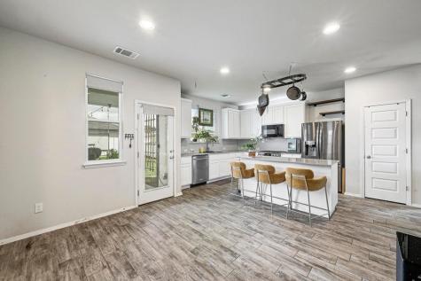 141 Fabion Street Kyle TX 78640