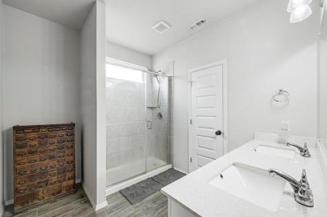 141 Fabion Street Kyle TX 78640