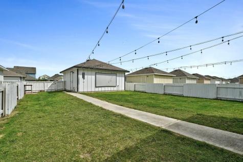 141 Fabion Street Kyle TX 78640