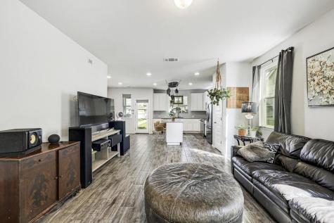 141 Fabion Street Kyle TX 78640